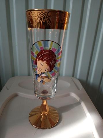 Verre souvenir de communion ancien 