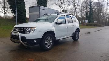 Dacia Duister 1.2 Benzine Bj.2017 Met 128.000 Km. Garantie!  beschikbaar voor biedingen