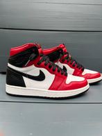 Air Jordan 1 Retro High Satin Snake Chicago Red Taille 38,5, Vêtements | Femmes, Chaussures, Enlèvement ou Envoi, Comme neuf, Rouge