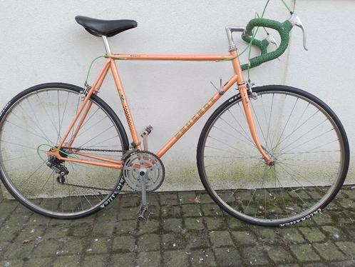 peugeot PBN10 retro koersfiets, Fietsen en Brommers, Fietsen | Oldtimers, 55 tot 59 cm, Ophalen
