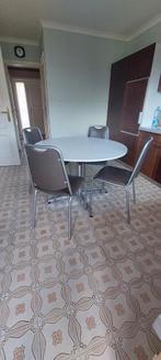 Ronde keukentafel met 4 stoelen, Huis en Inrichting, Tafels | Eettafels, Ophalen, Gebruikt