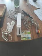 Nintendo Wii met controller en kabels & Wii sport, Games en Spelcomputers, Spelcomputers | Nintendo Wii, Ophalen of Verzenden