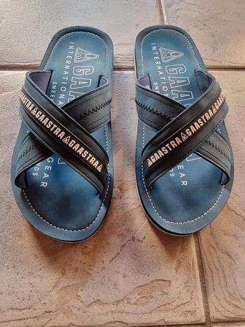Gaastra slippers beschikbaar voor biedingen