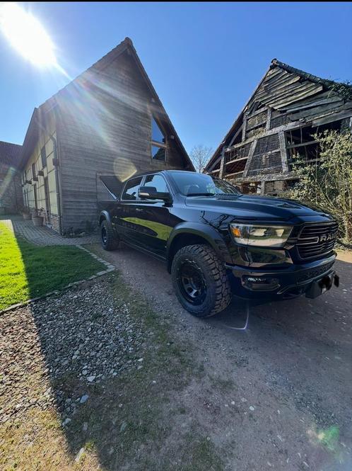 Dodge ram Laramie 2023, Auto's, Bestelwagens en Lichte vracht, Particulier, Dodge, LPG, Leder, Dealer onderhouden, BTW verrekenbaar
