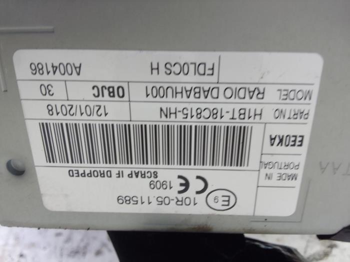 Radio van een Ford Fiesta, Auto-onderdelen, Elektronica en Kabels, Ford, Gebruikt, 3 maanden garantie, Ophalen of Verzenden