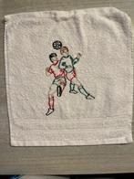 Gastendoekje met geborduurde voetballers, Ophalen of Verzenden, Nieuw, Overige kleuren, Gastendoekje