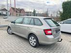 Skoda Fabia Combi 1.2 TSI - 1 Eigenaar * 1 JAAR GARANTIE *, Auto's, Skoda, Voorwielaandrijving, Stof, Gebruikt, 4 cilinders