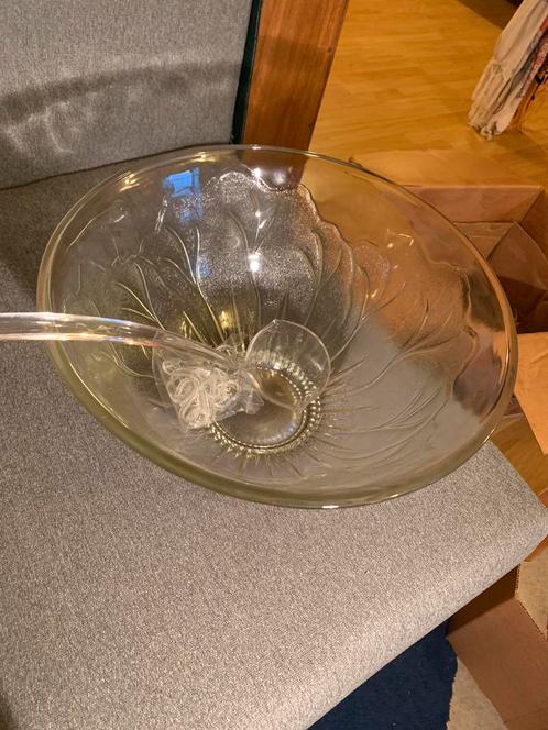 26 delige punch bowl set, Antiek en Kunst, Antiek | Glaswerk en Kristal, Ophalen of Verzenden