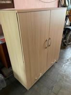 Hoge opbergkast, Ophalen, Gebruikt, 100 tot 150 cm, 100 tot 150 cm