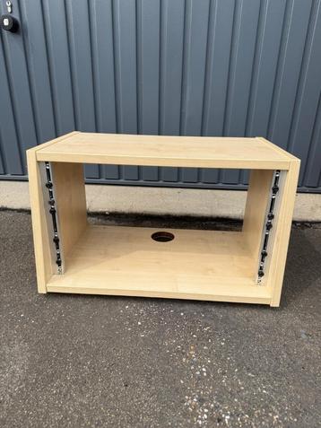 Studioracks 5 stuks - in berkenhout als nieuw! beschikbaar voor biedingen