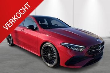 Mercedes-Benz A-Klasse Limousine A 180 AMG Line Toit pano -, Autos, Achat, Entreprise, 5 places, Automatique