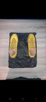 Nike voetbalschoenen Elite geel maat 41/42 + schoen zakje, Sport en Fitness, Ophalen, Gebruikt, Schoenen