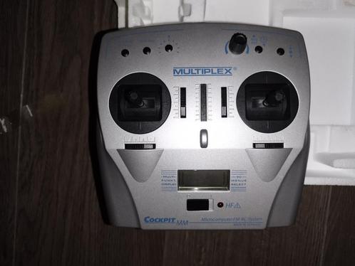 MULTIPLEX COCKPIT MM 35MHz AFSTANDSBEDIENING, Hobby en Vrije tijd, Modelbouw | Radiografisch | Vliegtuigen, Zo goed als nieuw