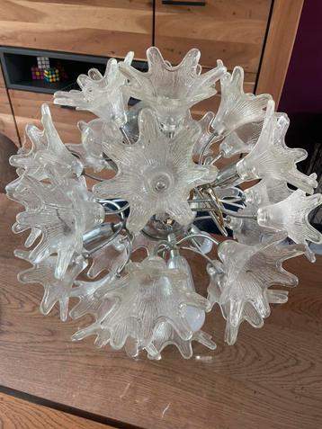 Spoutnik tulipes lustre vintage beschikbaar voor biedingen