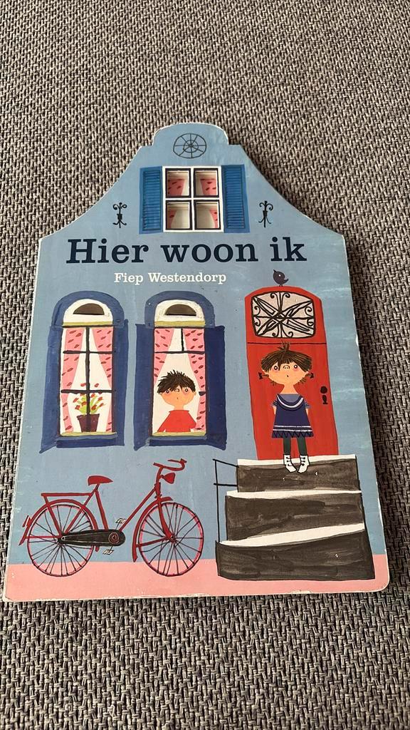 Hier woon ik, Boeken, Kinderboeken | Baby's en Peuters, Gelezen, Ophalen of Verzenden