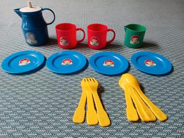 Vintage LWNR speelservies beschikbaar voor biedingen