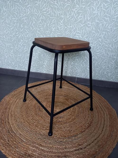 Tabouret d'atelier vintage, Huis en Inrichting, Krukjes, Zo goed als nieuw, IJzer, Ophalen