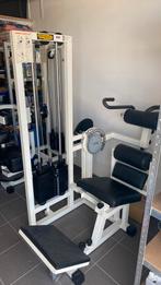 2 toestellen van technogym buikspieren, Ophalen of Verzenden, Gebruikt