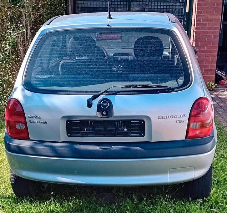 Opel corsa 1.2 bwj 2000. Eerst goed lezen!!, Auto's, Opel, Particulier, Corsa, Benzine, Ophalen