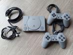 Playstation classic mini, Ophalen of Verzenden, Zo goed als nieuw, Met 2 controllers, Met games