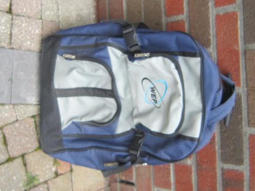 Sac de voyage convertible en sac à dos ;  25 litres (à véri, Handtassen en Accessoires, Tassen | Damestassen, Zo goed als nieuw