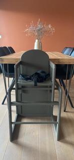 Tweedelig houten kinderstoel & tafel, Ophalen, Zo goed als nieuw