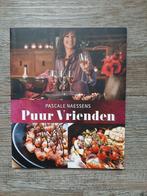 Boek : Puur vrienden - Pascale Naessens (kookboek), Boeken, Europa, Zo goed als nieuw, Pascale Naessens, Verzenden