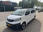 Opel Vivaro-e Combi L3H1 75 kWh*Airco*9-Persoons* (bj 2023), Auto's, Bestelwagens en Lichte vracht, Stof, Gebruikt, 136 pk, 9 zetels