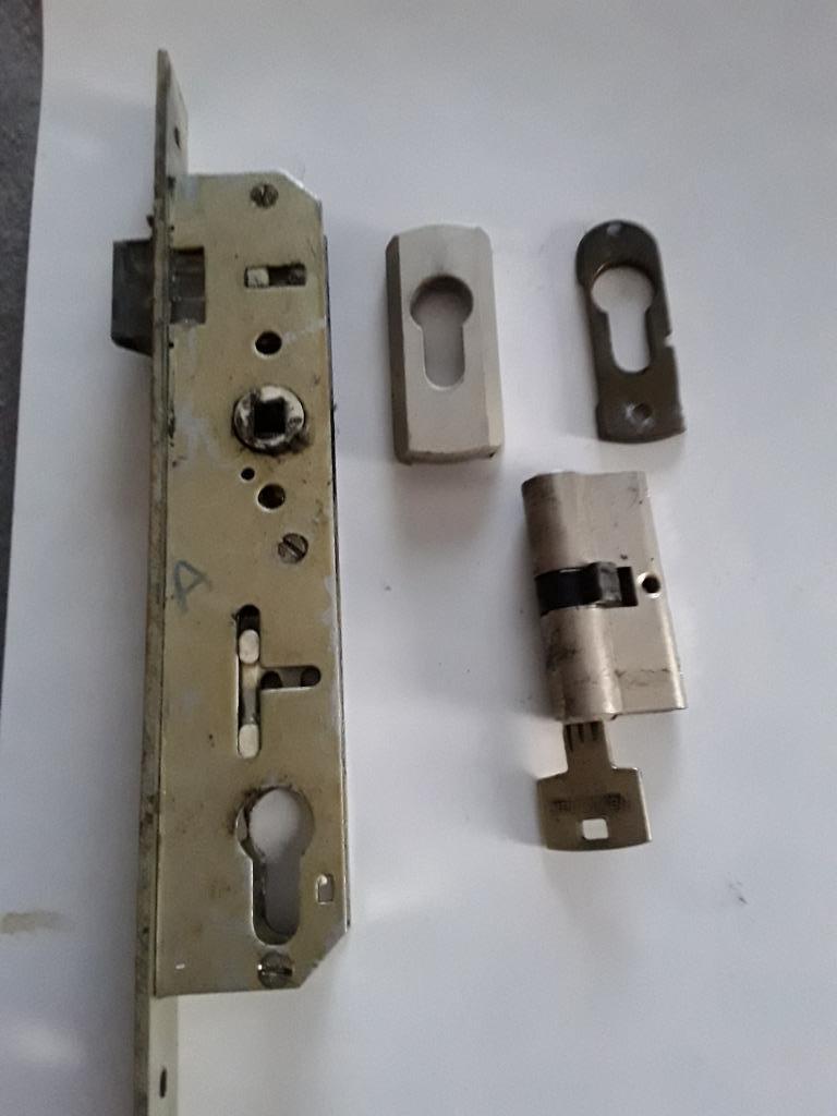 SERRURE DE PORTE COMPLÈTE 20 EURO, Enlèvement, Utilisé, Porte extérieure