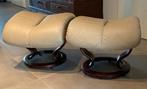 Paire de repose-pied (ottomans) StressLess, Ophalen, Zo goed als nieuw, Leer