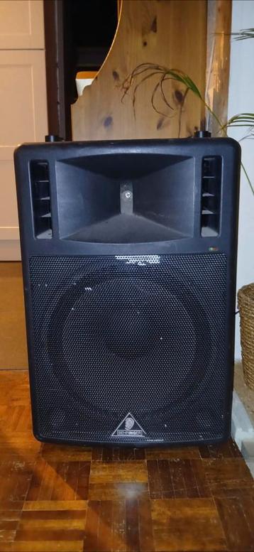 Behringer B300 beschikbaar voor biedingen