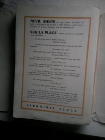 fiction apocalyptique et post apoc. guerre 1959 beschikbaar voor biedingen