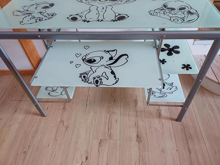 Bureau stitch, Maison & Meubles, Armoires | Meubles ordinateur, Utilisé, Verre, Enlèvement