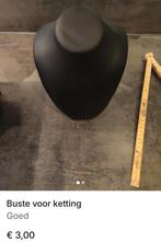 Buste voor ketting, Enlèvement, Noir