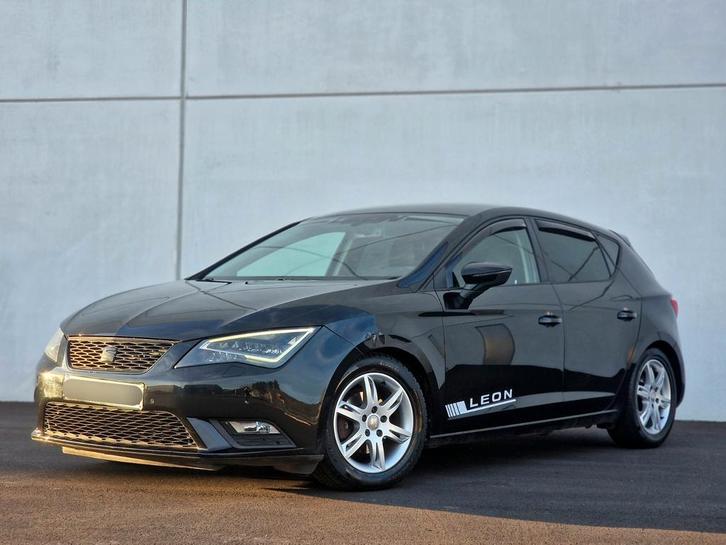 Seat Leon 1.6 TDi FR — puce sportive Stage 1 de 158 000 km a, Autos, Seat, Entreprise, Leon, ABS, Phares directionnels, Régulateur de distance