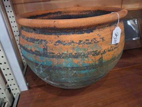 Mooie oude bloempot / tuinvaas, Tuin en Terras, Bloempotten, Gebruikt, Terracotta, Minder dan 40 cm, 25 tot 40 cm, Rond, Ophalen