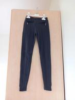 Grijze broek maat 134/140, in zeer goede staat, Ophalen of Verzenden, Zo goed als nieuw, Meisje, Broek