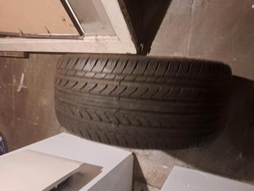 banden zo goed als nieuw  te koop 235/20R20 merk nankang  beschikbaar voor biedingen