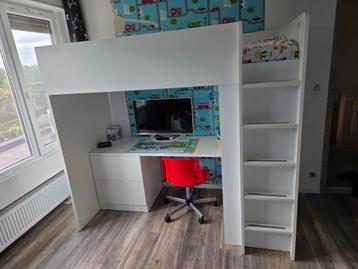 IKEA BED + BUREAU - 2 in 1 beschikbaar voor biedingen