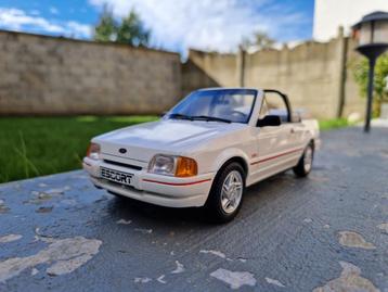 FORD Escort Cabrio MK4 - Échelle 1/18 - LIMITED - PRIX : 99€