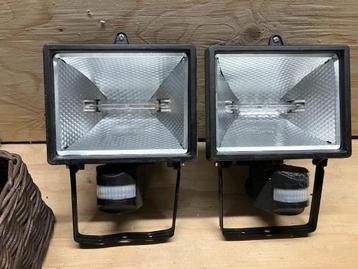 Breedstraler met sensor (2pc) beschikbaar voor biedingen