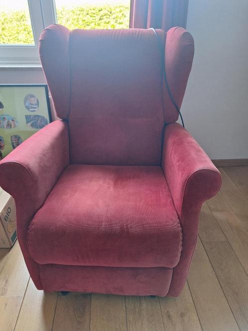 fauteuil  relax électrique avec releveur, Huis en Inrichting, Fauteuils, Gebruikt, Stof, 50 tot 75 cm, 75 tot 100 cm, Ophalen