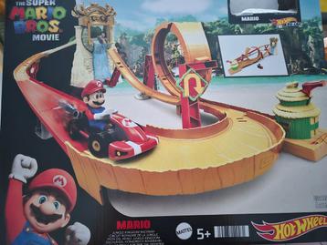 Racebaan HotWheels Mario cart beschikbaar voor biedingen