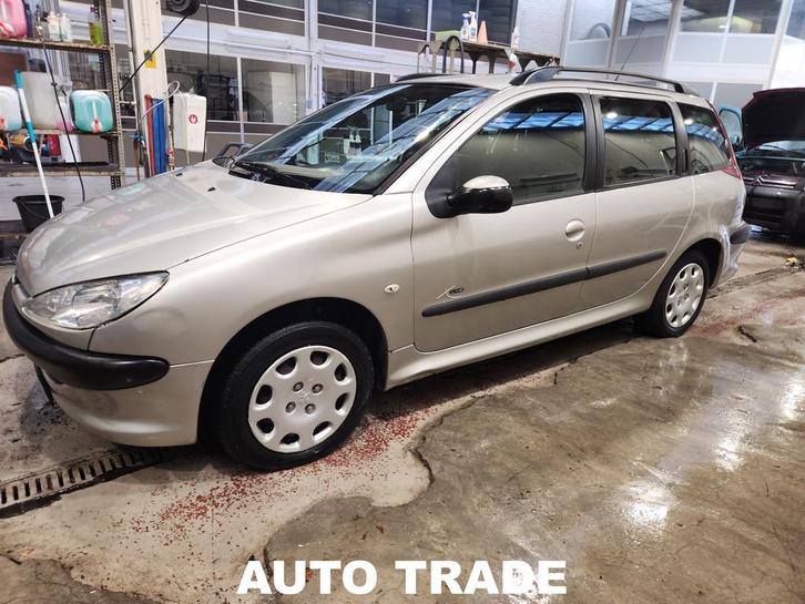 Peugeot 206 1.6 Diesel | Airco | EXPORT, Auto's, Peugeot, Bedrijf, Te koop, Airbags, Airconditioning, Centrale vergrendeling, Elektrische buitenspiegels