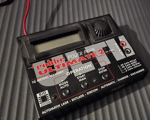 Charger ROBBE Power-Peak Ultimate 2, Hobby en Vrije tijd, Modelbouw | Radiografisch | Auto's, Nieuw, Auto offroad, Elektro, Schaal 1:8