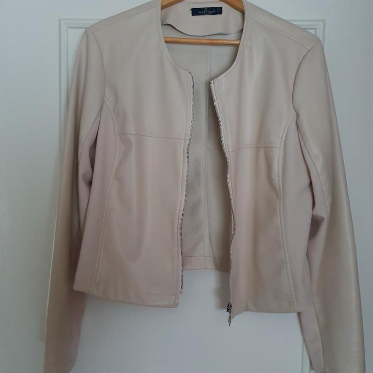 lederlook, suedine, Kleding | Dames, Jasjes, Kostuums en Pakken, Nieuw, Jasje, Maat 42/44 (L), Ophalen of Verzenden