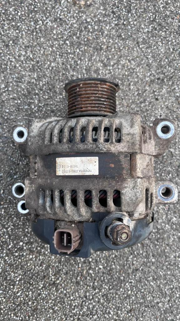 Dynamo Toyota Land Cruiser 200, Auto-onderdelen, Motor en Toebehoren, Toyota, Gebruikt, Ophalen