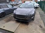 FORD FOCUS TREND EDITION BUSINESS 1.0i ECOBOOST 100PK, Autos, Ford, 5 places, Berline, Tissu, Achat