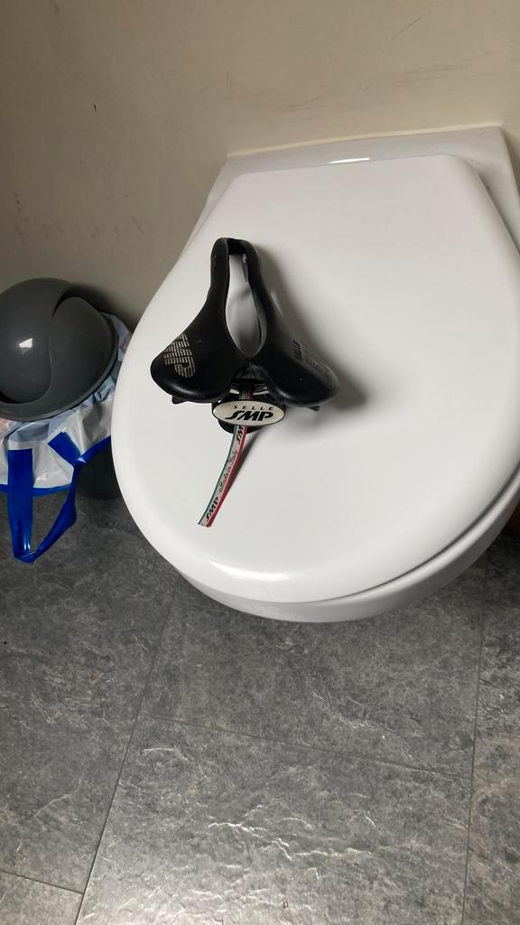 Zadel sella zeer goede staat, Fietsen en Brommers, Fietsen | Racefietsen, Zo goed als nieuw, Heren, Overige merken, Overige materialen