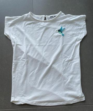 Wit t-shirt Awesomone – 134 beschikbaar voor biedingen